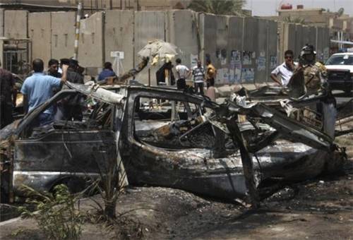 Suicide Bombing kills 26 and injure 71 in southern Baghdad