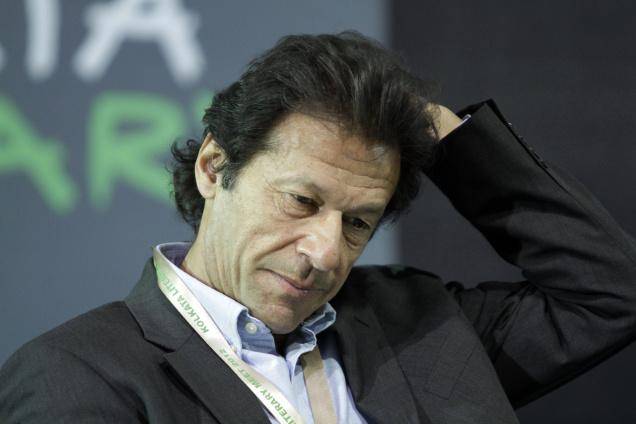 Imran Khan may get into troubles as PML-N flexes muscles