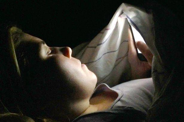 Smartphone use at night effects :Research Study