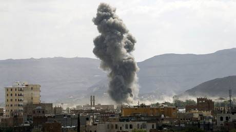 Yemen War : US cuts military advisers to coalition