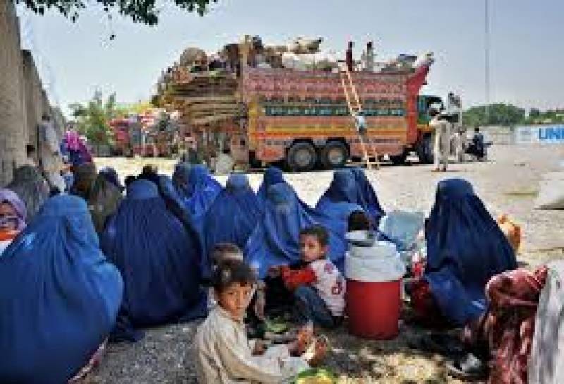 Afghan refugees repatriation: CM KPK important meeting