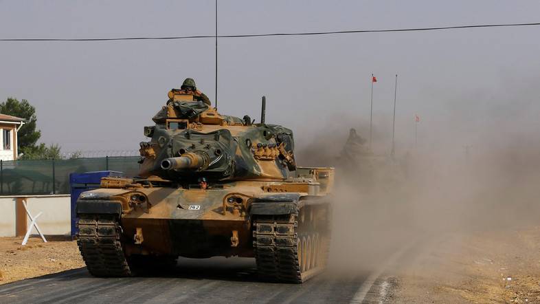 Turkish tanks enter Syria to combat ISIS: state media