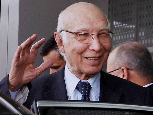 Sartaj Aziz seeks support of FMs of Japan, Austria, Switzerland on NSG