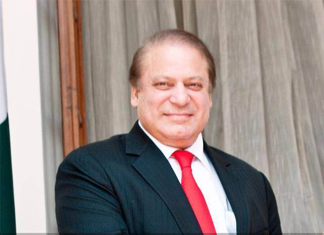 PM Nawaz Sharif awarded with honorary doctorate degree by Baku State University