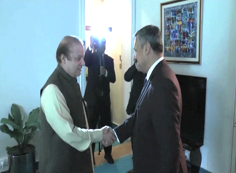 DG ISI holds farewell meeting with PM Nawaz Sharif