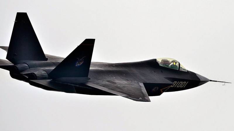 FC-31 Gyrfalcon: Chinese fifth-generation fighter jet unveiled