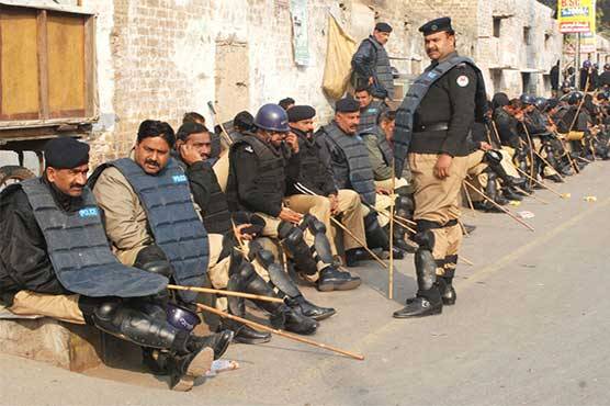 Police Officers rise against the new Punjab Civil Administration Ordinance