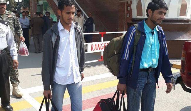 Uri Attack: 2 Pakistani teenagers accused of attack return back home