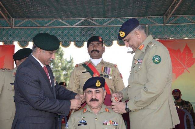 Lt. General Hidayat installed as Col Commandant of AK Regiment