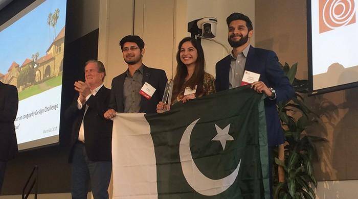 Pakistani team win laurels at Stanford University