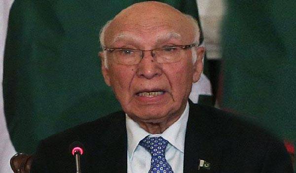 Afghan delegation discusses Pak-Afghan relations with Sartaj Aziz