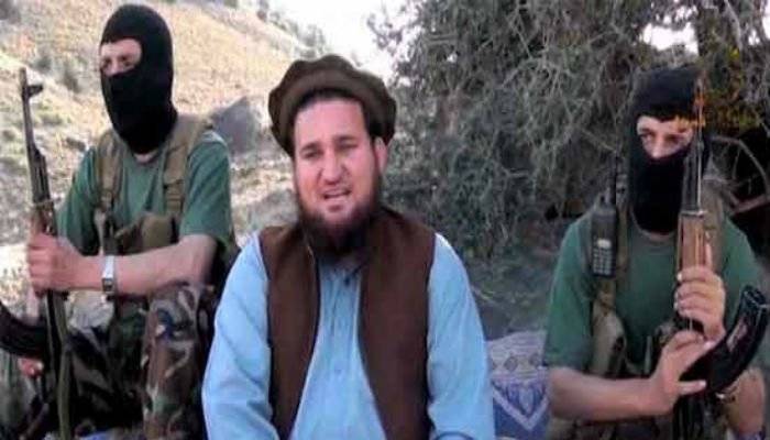 Ehsanullah Ehsan, spokesman of TTP/JamaatAhrar surrender before Pakistan Army