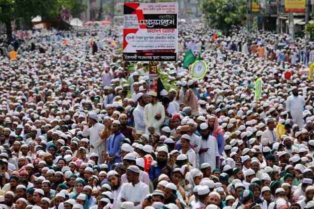 Protest Erupt In Bangladesh To Demolish Controversial Statue On Court