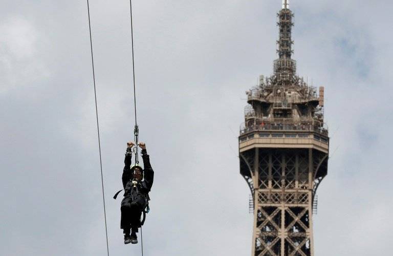 Eiffel Tower zipwire adventure ride