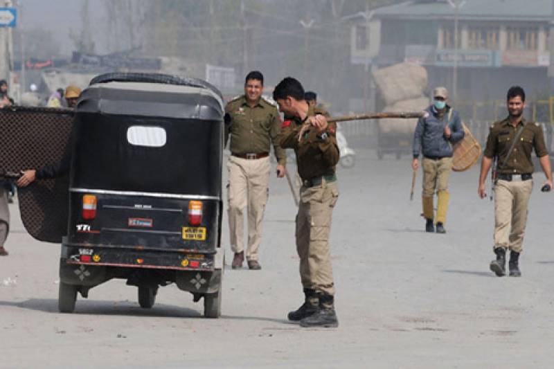 Indian Army imposes curfew in Srinagar to avoid sit in protest outside UN Headquarters