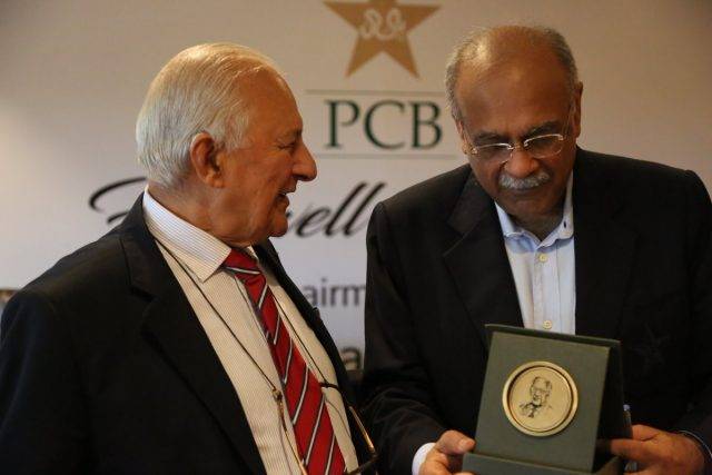 PCB honours it's outgoing Chairman Shaharyar Khan