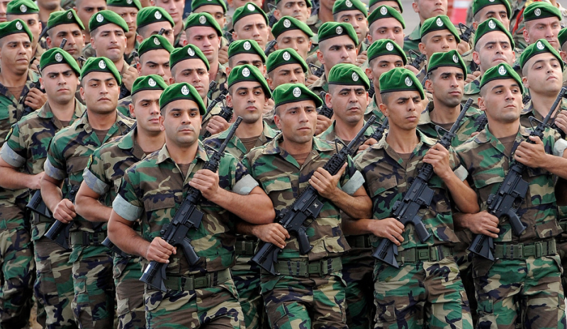 Lebanese Army launches offensive against ISIS on its border