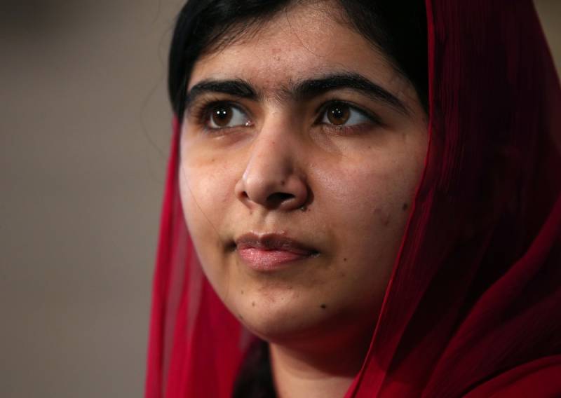 Malala Yousafzai announces return back home
