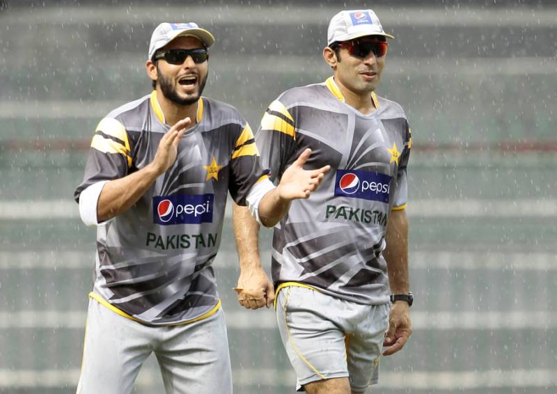 Shahid Afridi, MisbahHaq to be honoured at Gaddafi stadium today