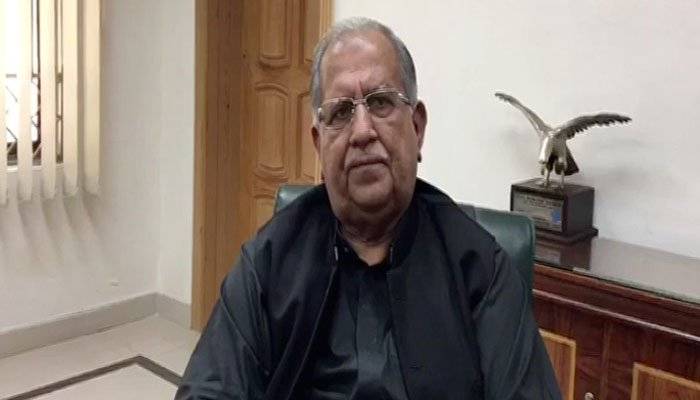 Riaz Pirzada sticks to his stance over Nawaz Sharif