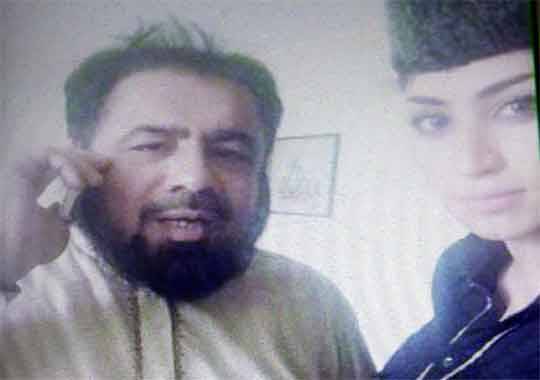 Mufti Abdul Qavi fails the polygraph test, lie detector