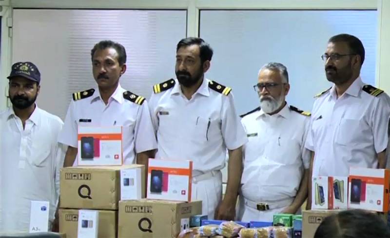 80,000 smuggled mobile phones confiscated in Karachi