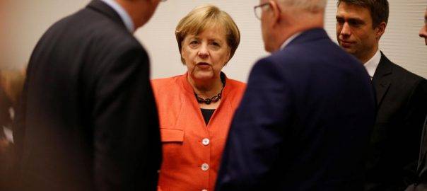 German political grandees press parties to compromise for stability