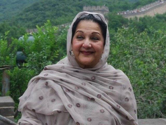 Kalsoom Nawaz may land into troubles as PTI moves ECP against her