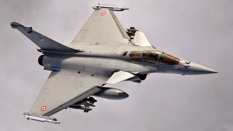 Indian Rafale fighter jets give air superiority to India over PAF, claims Parrikar