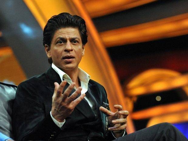 Bollywood Star Shah Rukh Khan gets a blow