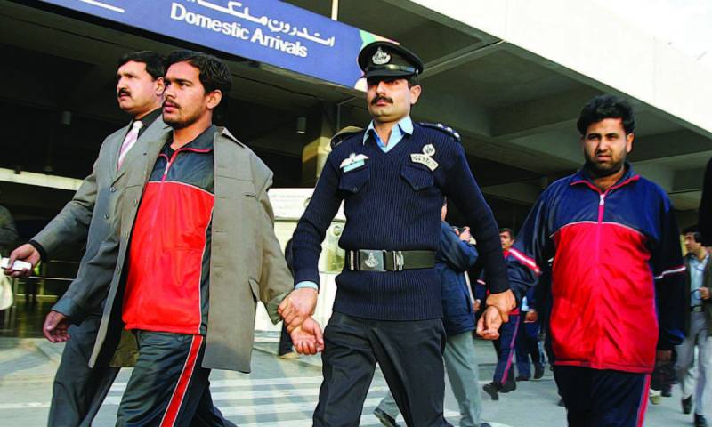 60 illegal Pakistani deported from Turkey 