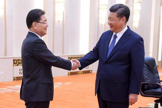 China's Xi says looks forward to smooth U.S.-North Korea talks
