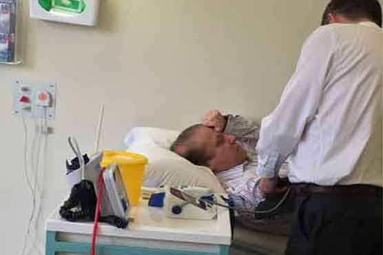 Nawaz Sharif undergoes medical checkup after being attacked with Shoe in Lahore