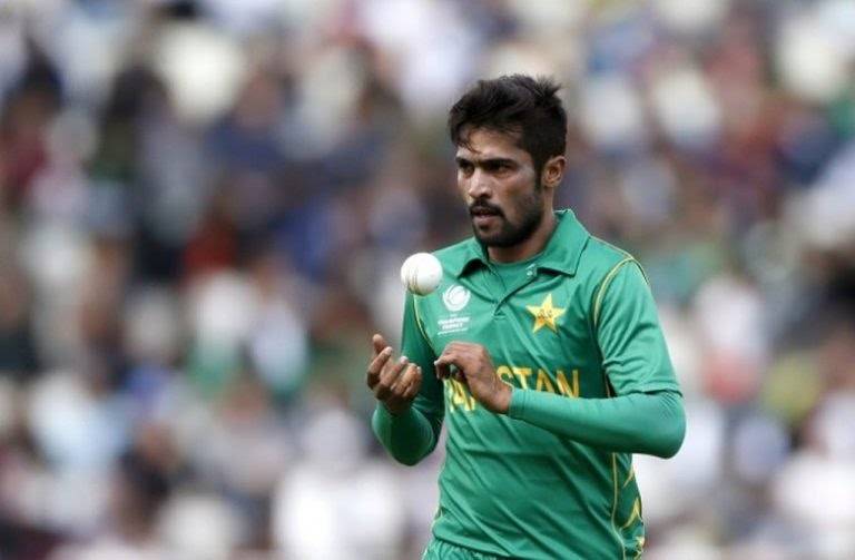 Mohammad Amir gets Award for best international bowler of the year