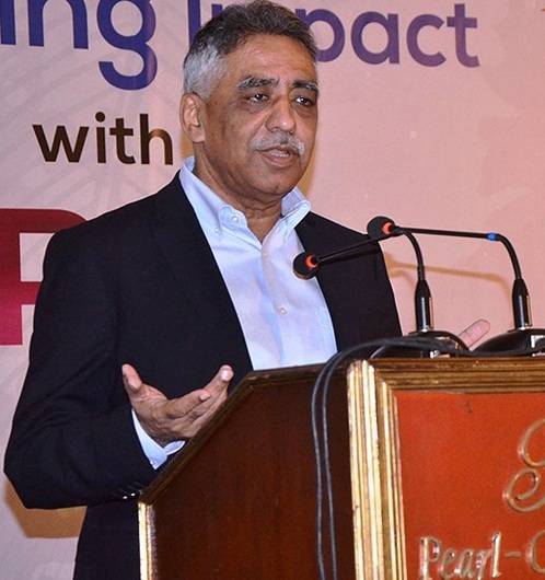 Karachi holds great potential for investment in various sectors: Governor Sindh