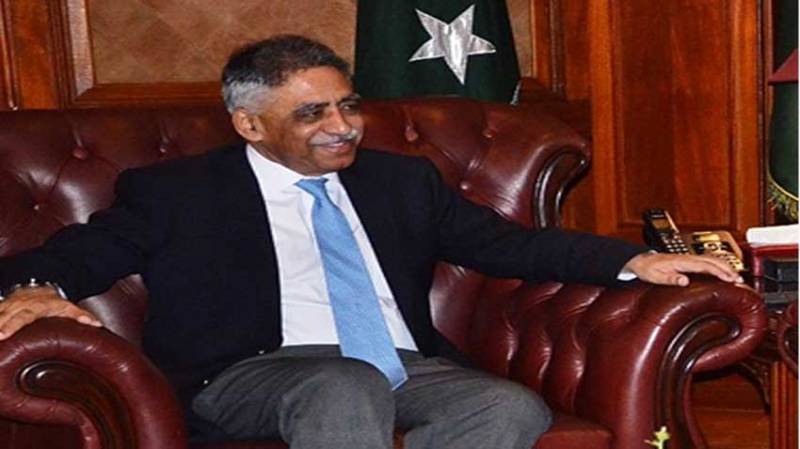 Karachi is economic hub of country: Zubair