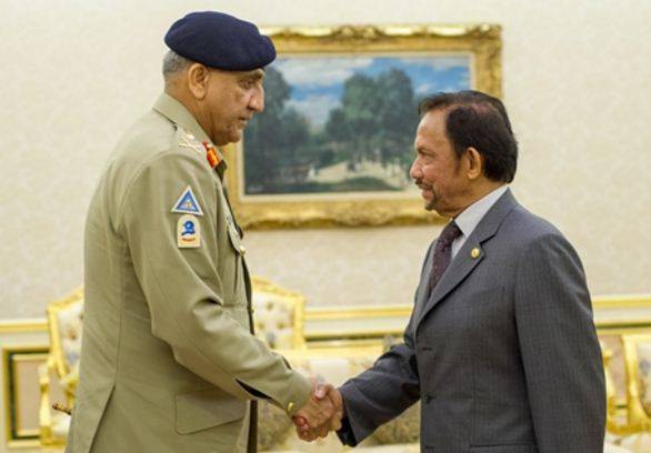 -COAS General Bajwa calls on Brunei civil and Military leadership