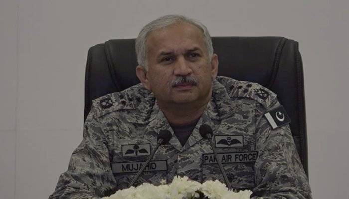 PAF Chief visits Air Defence Command Headquarters