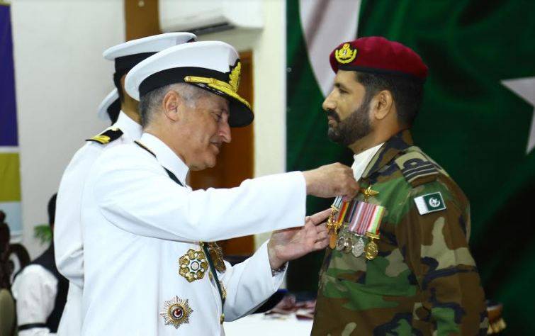 Naval Chief confers military awards on Pak Navy personnel