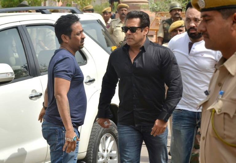 Bollywood star Salman Khan leaves jail after bail granted