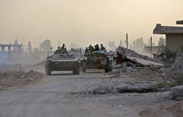 Syria: 14 people killed in clashes b/w govt forces & rebels