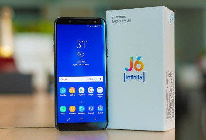 Samsung unveils two cheapest smartphones in Pakistan