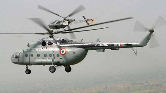 Indian Military Chopper crash lands in occupied Kashmir