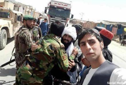 Taking selfies with soldiers, Afghan Taliban leaders to take disciplinary action against its members