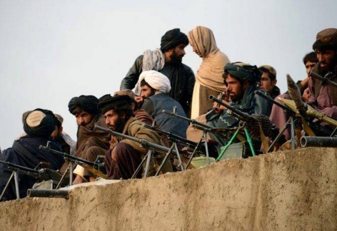 Afghan Taliban kill ISIS terrorists near borders with Pakistan