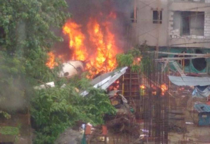 India: 5 killed as chartered plane crashes in Mumbai