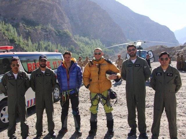 Pakistan Army rescues two foreign mountaineers in Hunza: ISPR