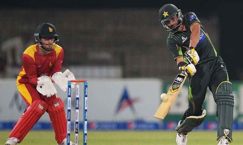 Pakistan lose early wicket against Zimbabwe in T20 tri-series opener