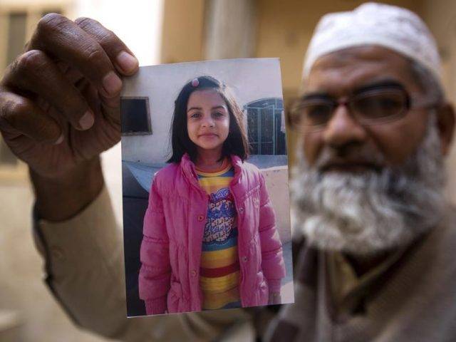 Zainab’s father asks president to reject the mercy appeal of his daughter’s murderer