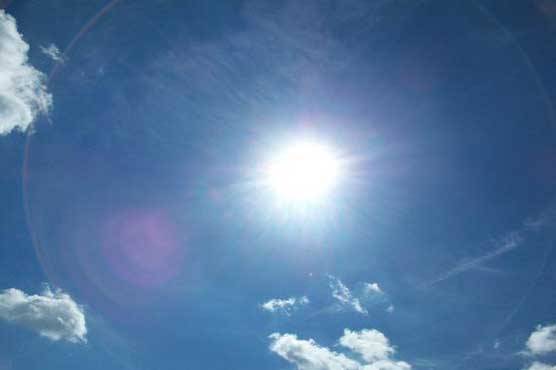 Met Office forecasts hot, humid weather